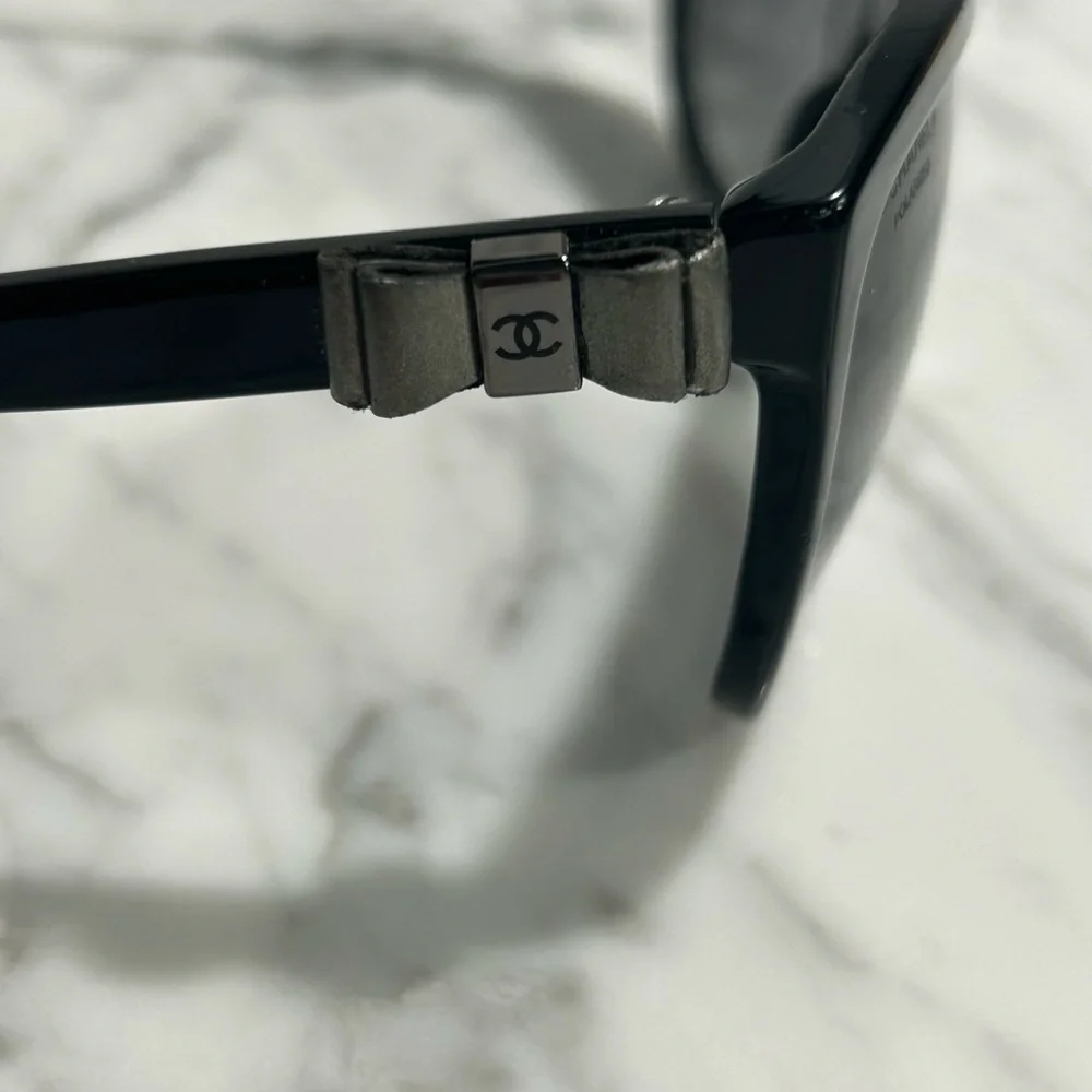 Authentic Chanel black cat eye sunglasses - Picture 2 of 7